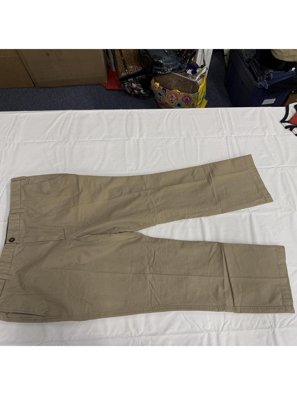 Dockers Pants Mens 44x32 Khaki Flat Front Straight Fit Chinos Casual Comfort